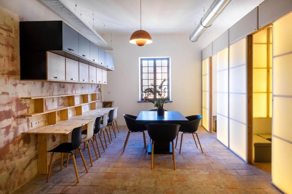 Heart Of Marseille, Loft Atypical & Spacious , Perfect For Couple And Couple With 1 Small Kid, Perfect For 2 Friends Dış mekan fotoğraf